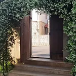 فندق مبيت وإفطار Ephesus 3*